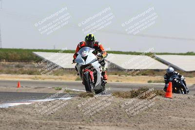 media/Sep-01-2025-Lets Ride (Mon) [[4370d11284]]/B Group/1220pm (Wheelie Bump)/